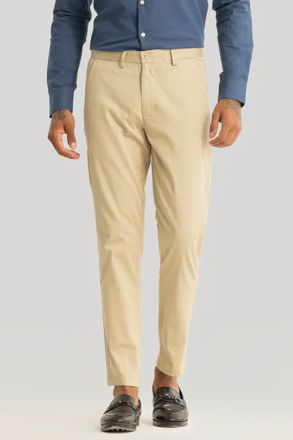 DOCKERS Solid Cotton Straight Fit Men's Casual Wear Chinos - Image 2