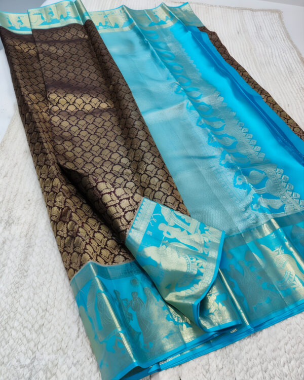 Traditional Elegance - Image 3