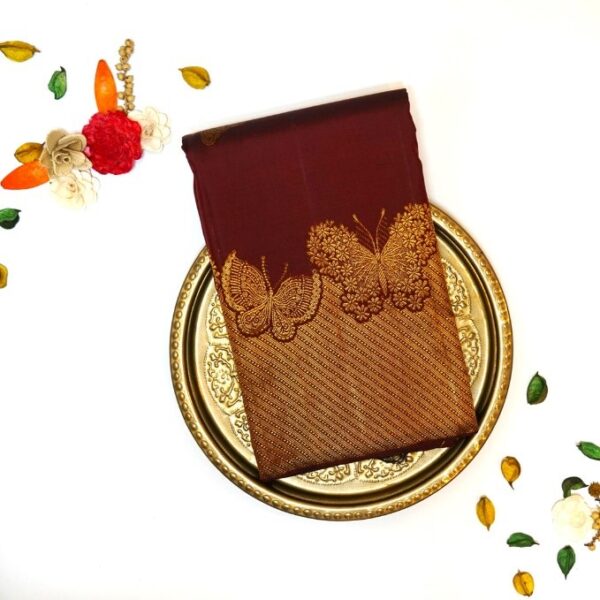 Maroon Border Pure Handloom Silk Saree - Image 2